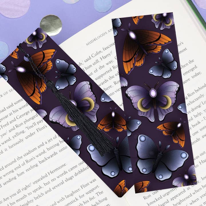 Mystiske møl bogmærke for engroshandel hos LorenaxAngelina