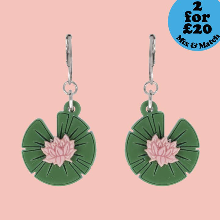 Lily Pad Huggie Hoop Øreringe for engroshandel hos Sour Cherry