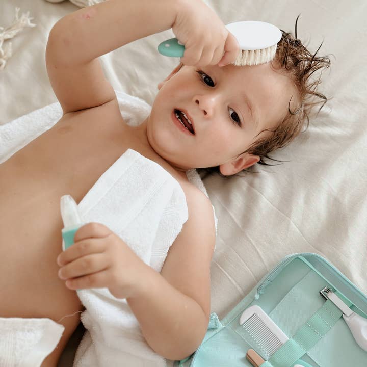 Nenina & Co – wholesale Necessär - Dam – Babytoalettsats för hygien från Nenina & Co4