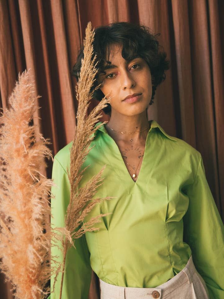 Yucca Blouse Green for wholesale by SIZ