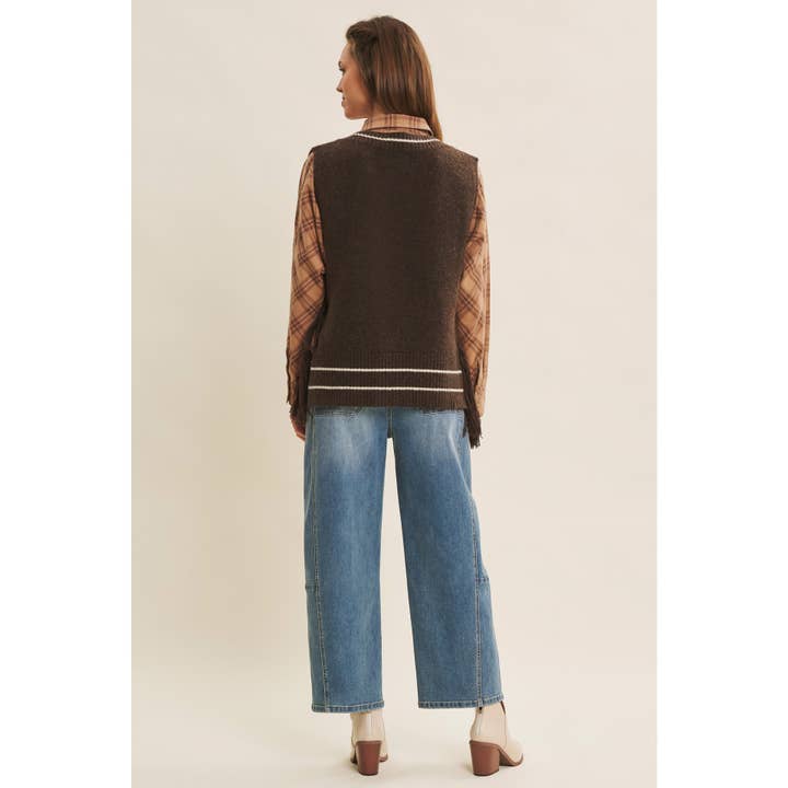 in february - Wholesale Outerwear Poncho - Women's - ECO-FRIENDLY EFFORTLESSLY ESSENTIAL SWEATER PONCHO VEST33