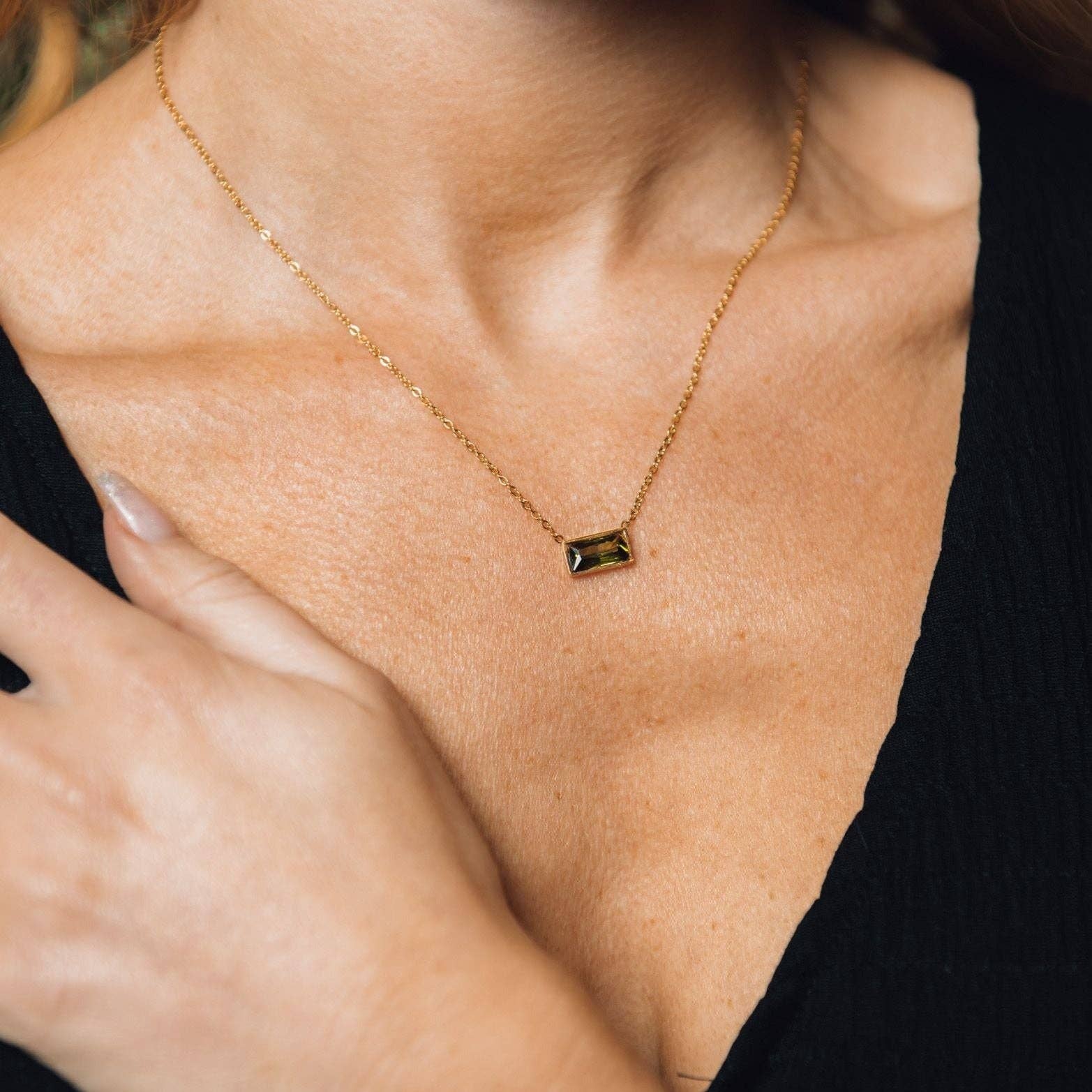 Steward & James – Großhandel Kette mit Anhänger/Charm – Olive Halskette2