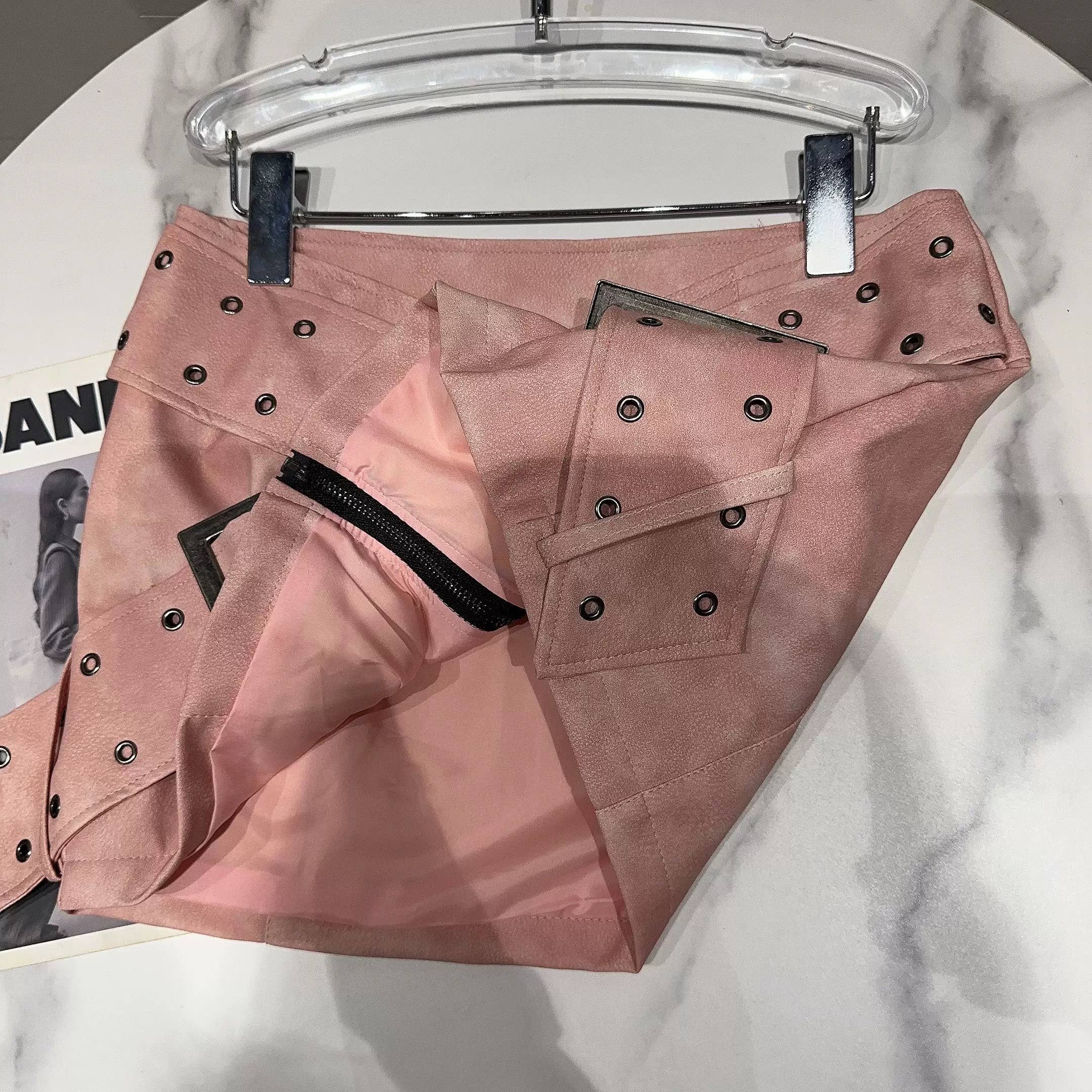 Productseeker - Vente Jupe – femme - Jupe Mini SK79Y PU avec Large Ceinture Croisée – Style Urbain13