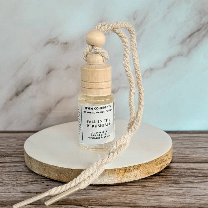 Seven Continents - Wholesale Car Freshener - Unisex - berkshires cedar fall hanging car diffuser, air freshener