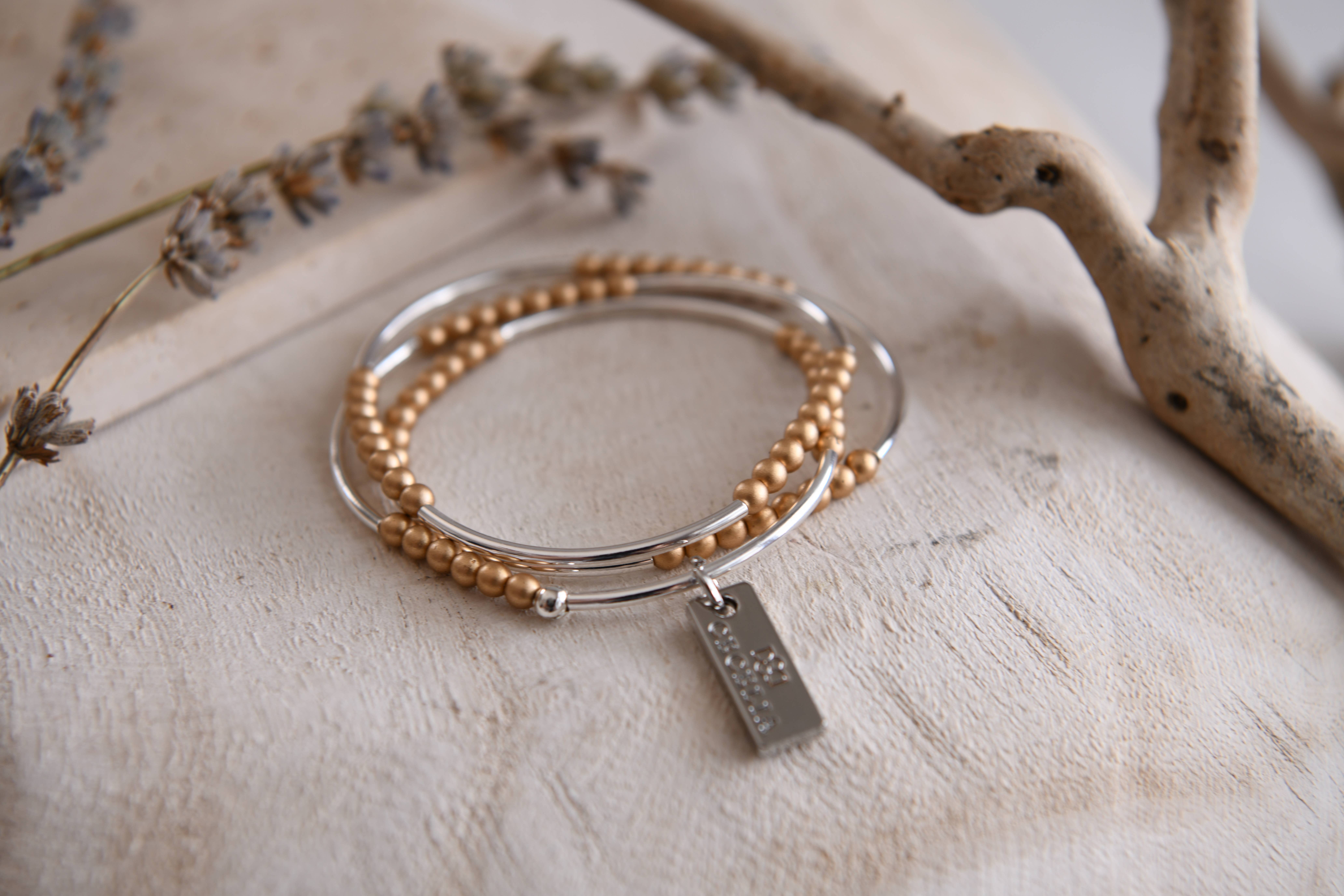 Cecelia Designs Jewelry - Vente Bracelet de perles - Bracelet triple tour perlé en or ou argent2