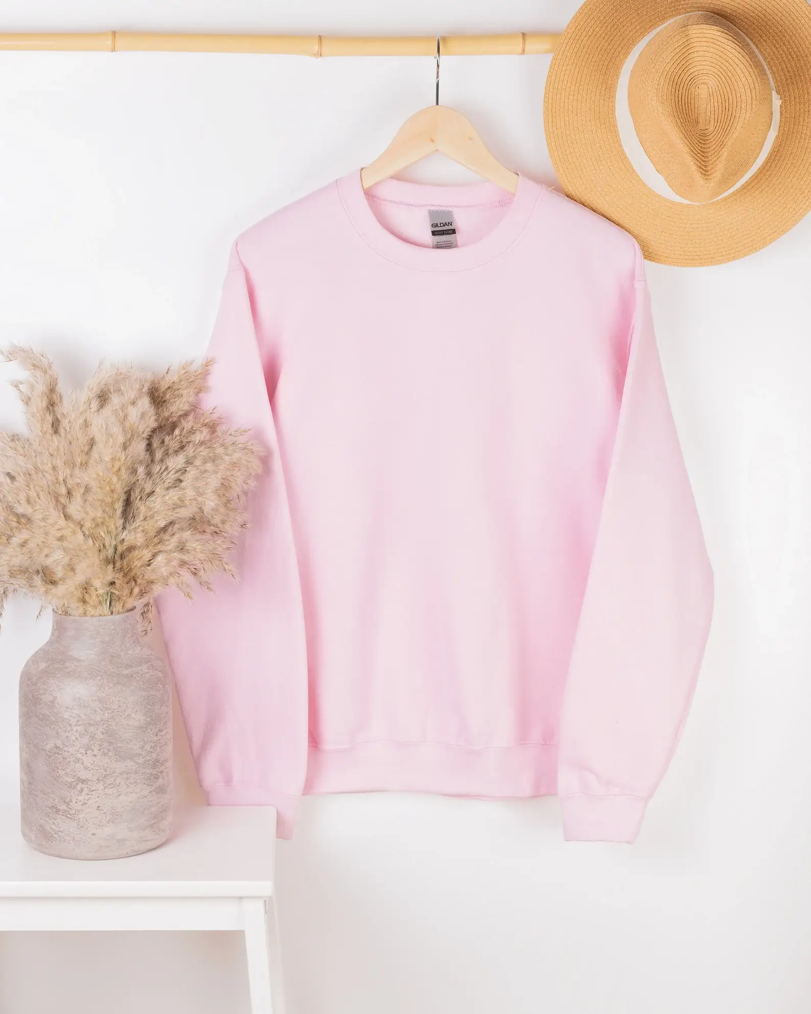 Buleana Boutique and Textiles LLC – wholesale Sweatshirt – Unisex – Custom Logo Embroidered Business Logo Sweatshirt14