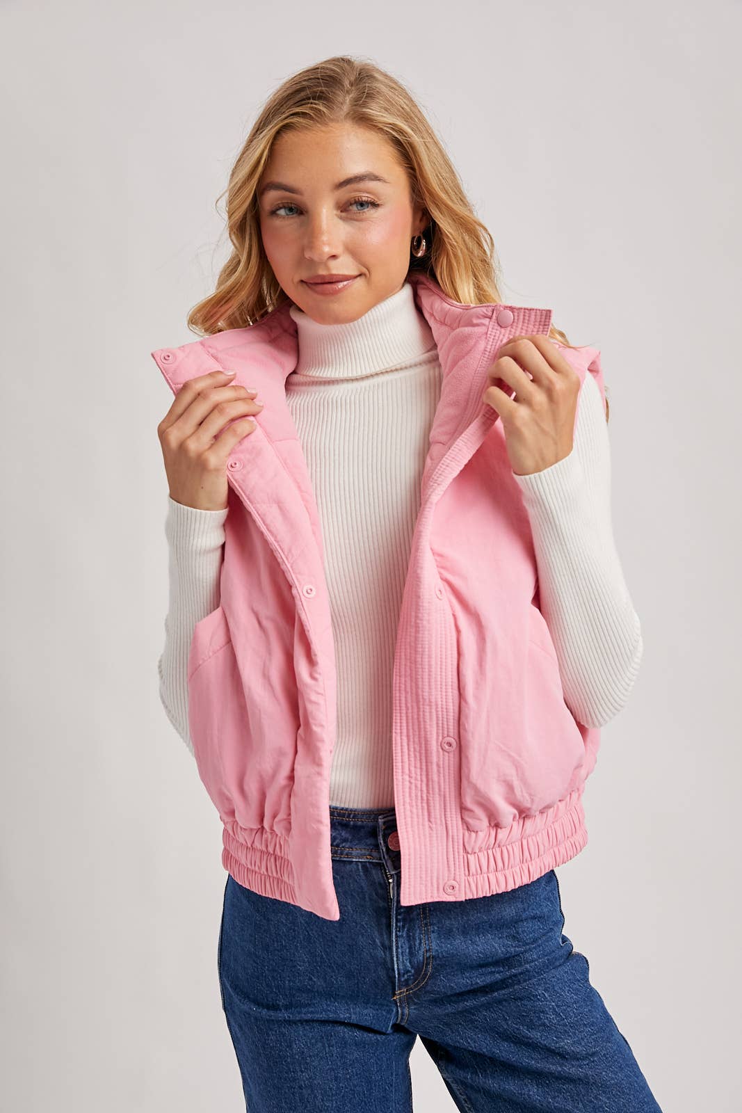 Bluivy - Wholesale Outerwear Vest - Women's - BOMBER STYLE PUFFER VEST WITH POCKETS12