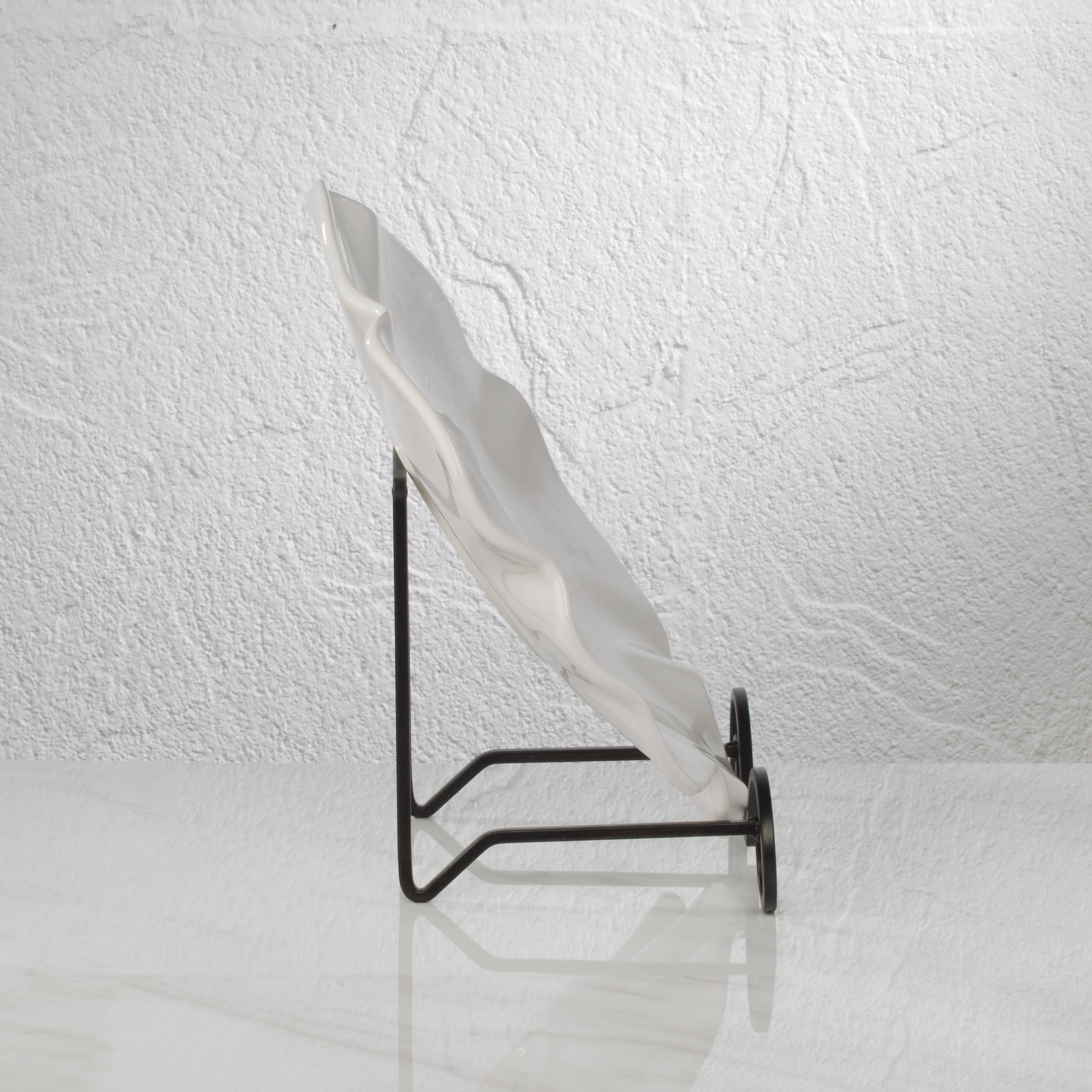 Tripar International - Wholesale Retailer Display Stand/Case - Keller Deep Bowl Stands3