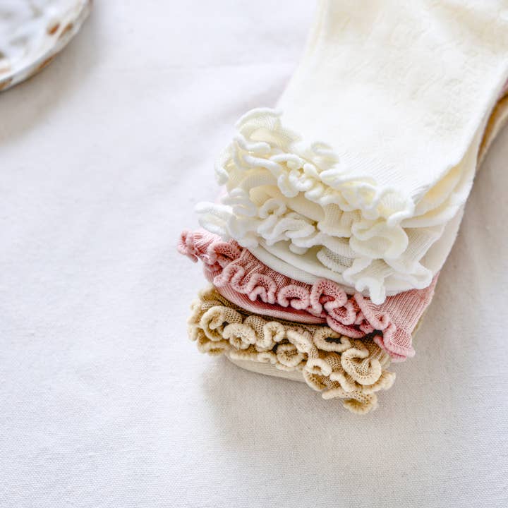 Happy Knits – wholesale Socks – Women's – Women's Ruffle Mesh Cotton Socks - Retro & Breathable13