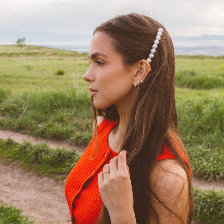 Shop Andi - Wholesale Hair Clip - Women's - Pearl Bobby Pin0