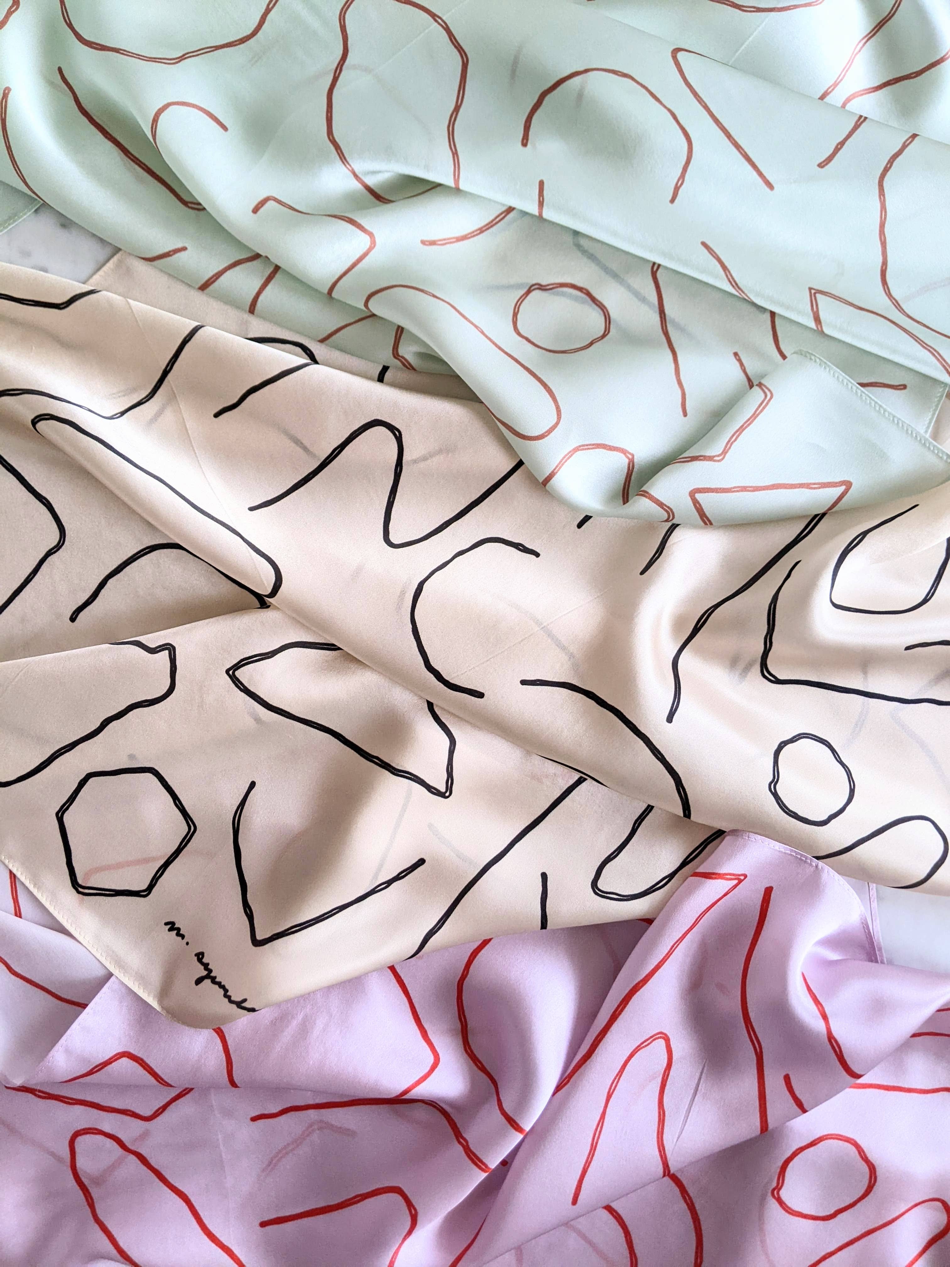 Madeleine Sywulak US - Wholesale Scarf - Women's - 100% Silk Scarf - Ecru & Black4