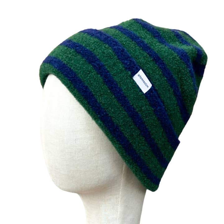 Heaven Stripes Bleu & Vert | Bonnet en laine mérinos pour la vente par Mützenmafia