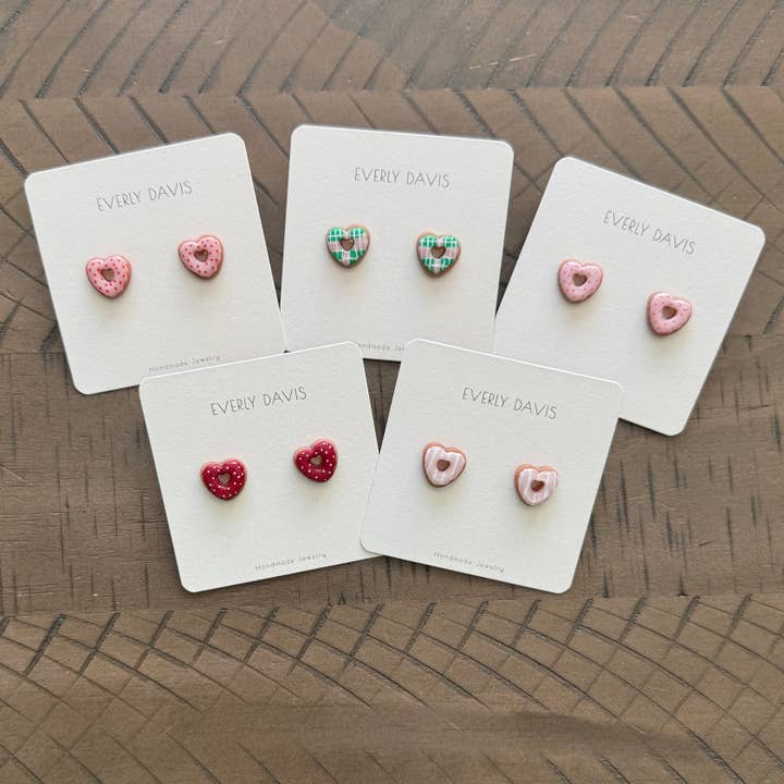 Pendientes de Donut de Corazón para venta al por mayor de Everly Davis Co