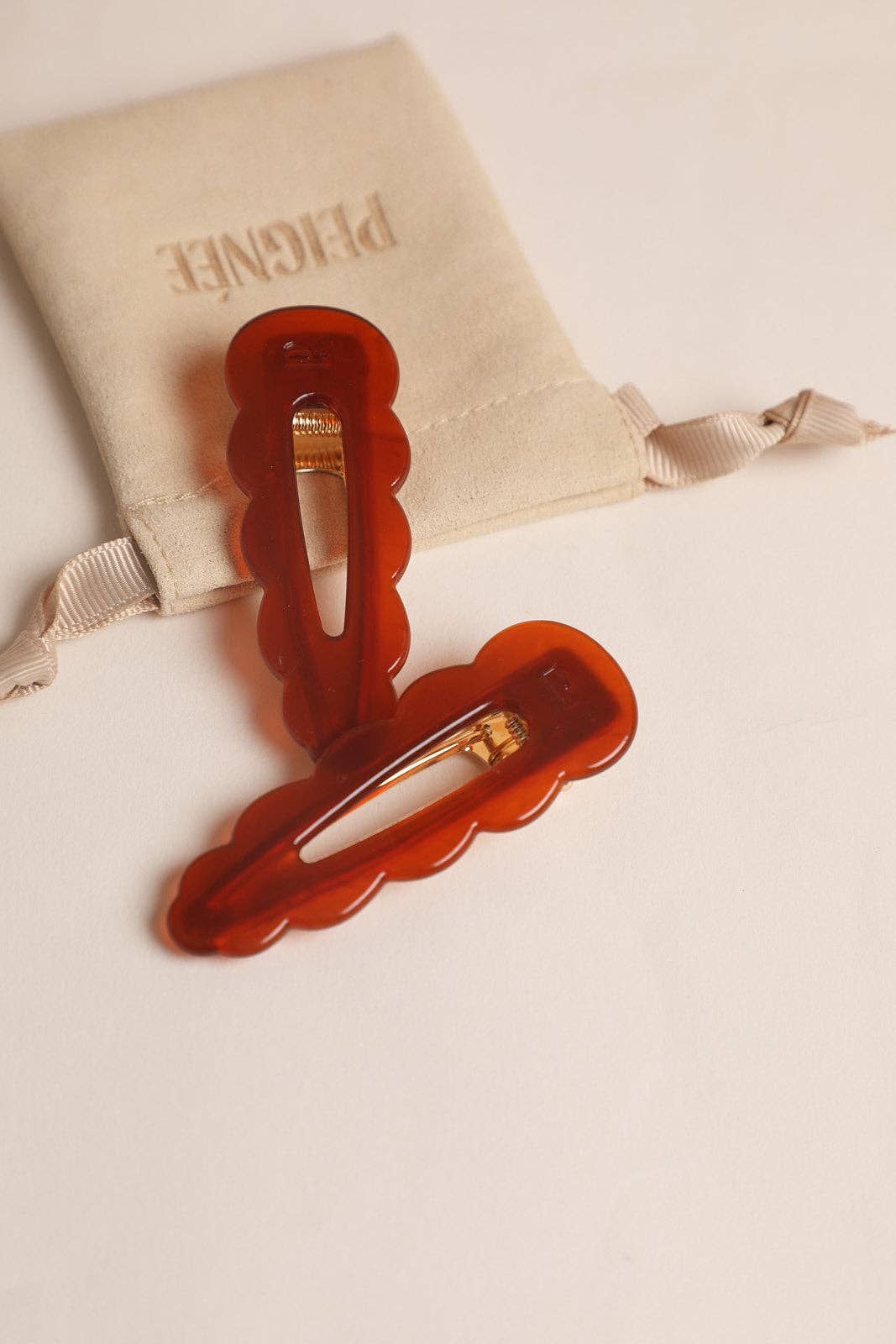 Peignee Paris - Wholesale Hair Clip - Women's - Signature Hair Clips - Moulin Rouge (Pair)2