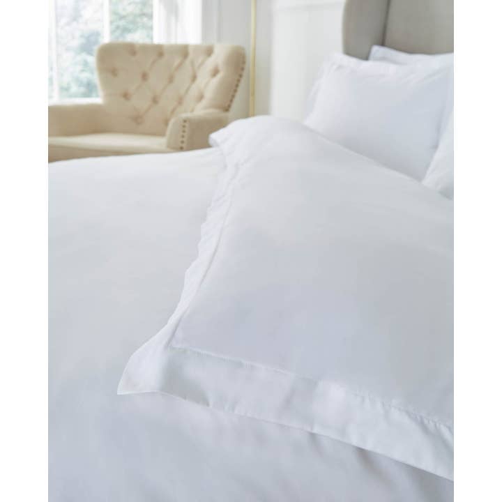 White Liddell 400 Thread Count Egyptian Cotton Duvet set for wholesale on Faire