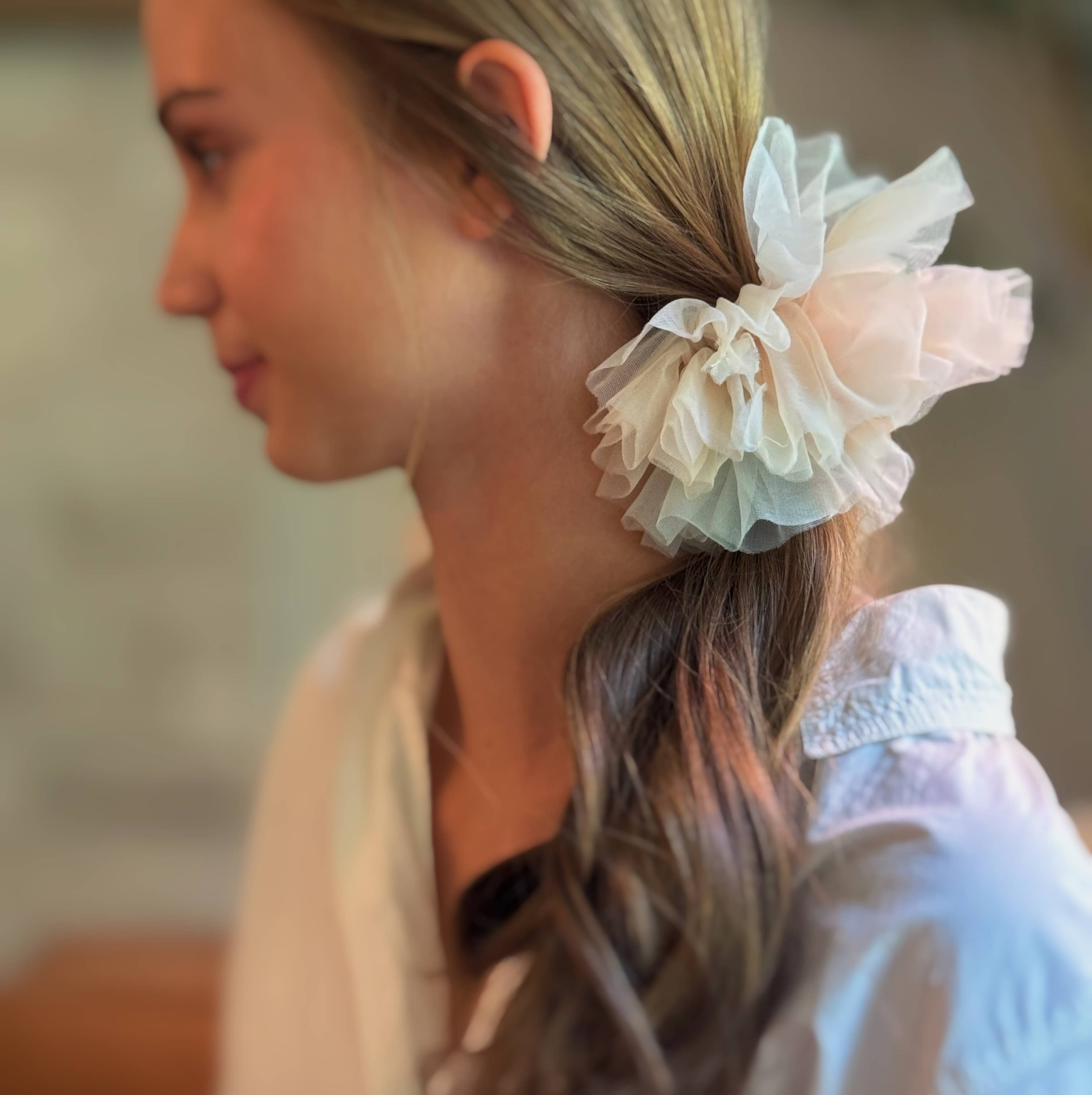 Ellison+Young – wholesale Handväske- och väskaccessoar – Dam – Tutu Scrunch Ballerina Björn Väskdekoration3