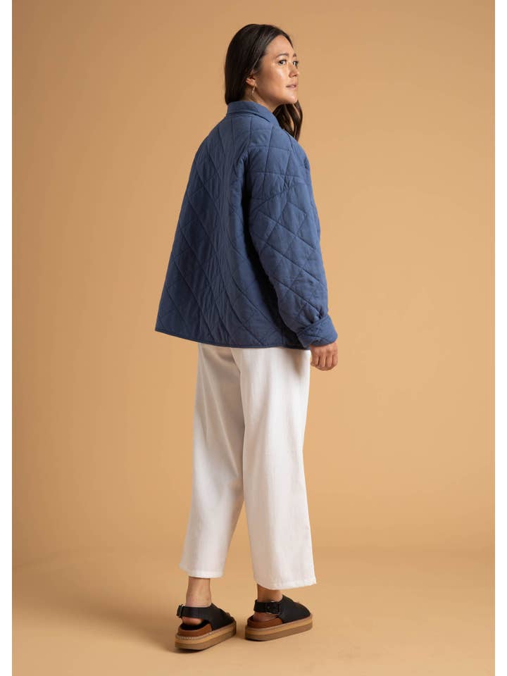 and for Good - Wholesale Jacket - Women's - Countryside Quilted Jacket - Inky Blue8