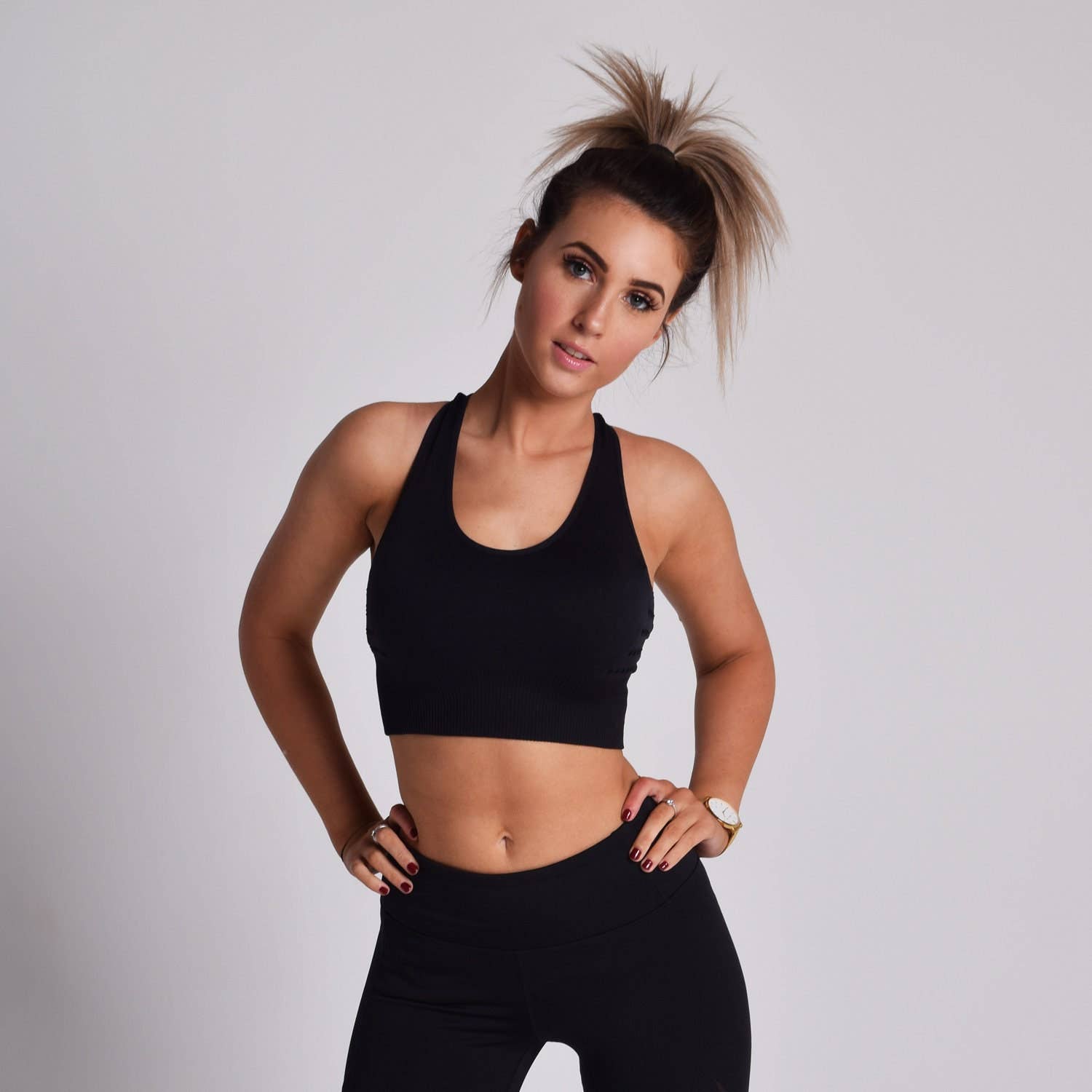 Twisted Saint – wholesale Sports bra – Women's – Seamless Black Twisted Saint Sports Bra1