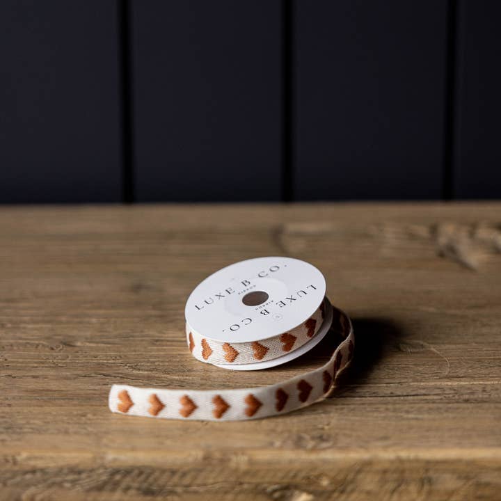 Luxe B Co - Wholesale Ribbon - Gift Wrapping - Ribbon Hearts Light Brown Holiday Decor1