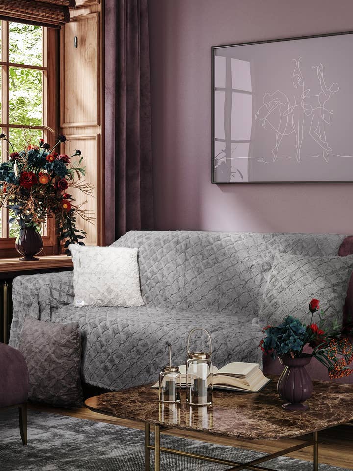 Jeté de canapé oblong taupe pour la vente par MADI