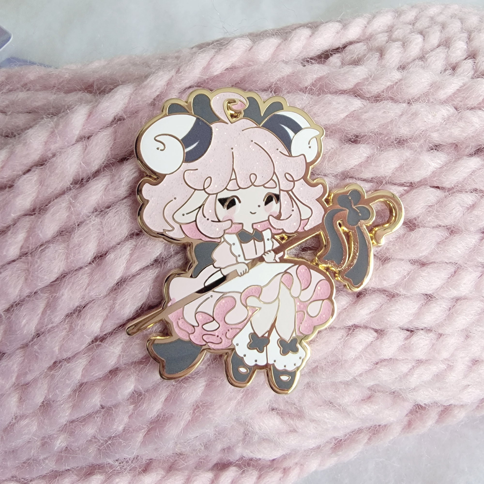 Xhilyn - Wholesale Lapel Pin/Button - Bow Peep Pins - Feb 20252