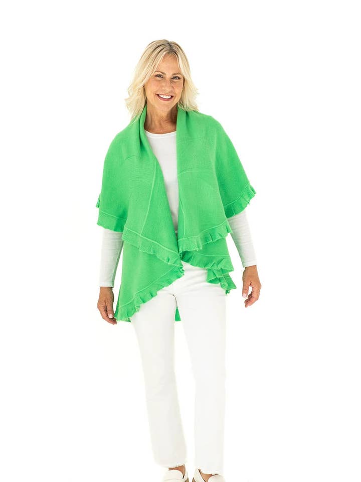 Sjaal in Kellygroen met Ruchesrand voor wholesale door Heidi Kagan Designs, LLC.