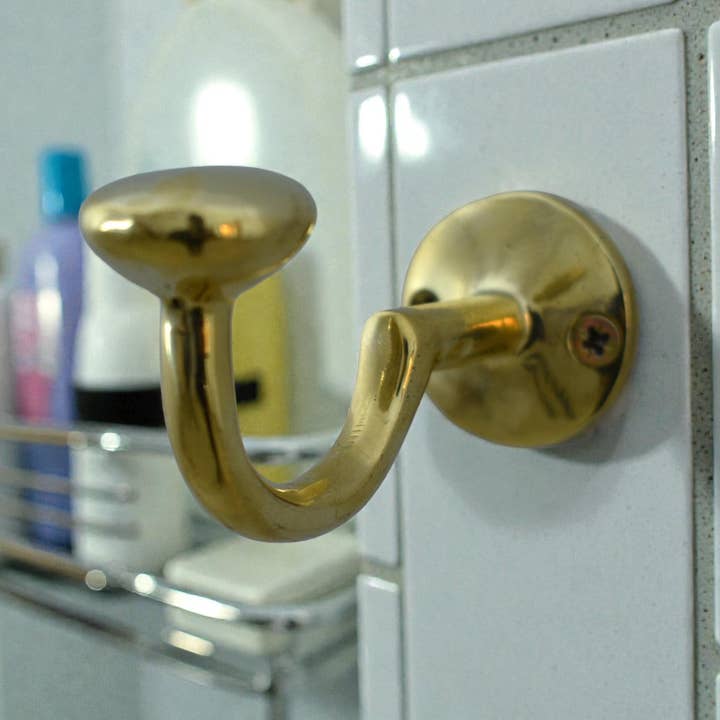 Handgemaakte Ongelakte Messing Muurhaak | Marokkaanse Handdoekhaak voor wholesale door MOROHANDS