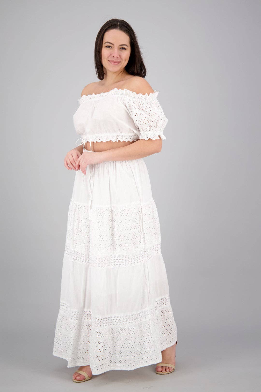 Advance Apparels – Engroshandel Top- og nederdelsæt - Dame – On/Off Skulder Hvid Todelt Sæt 960192