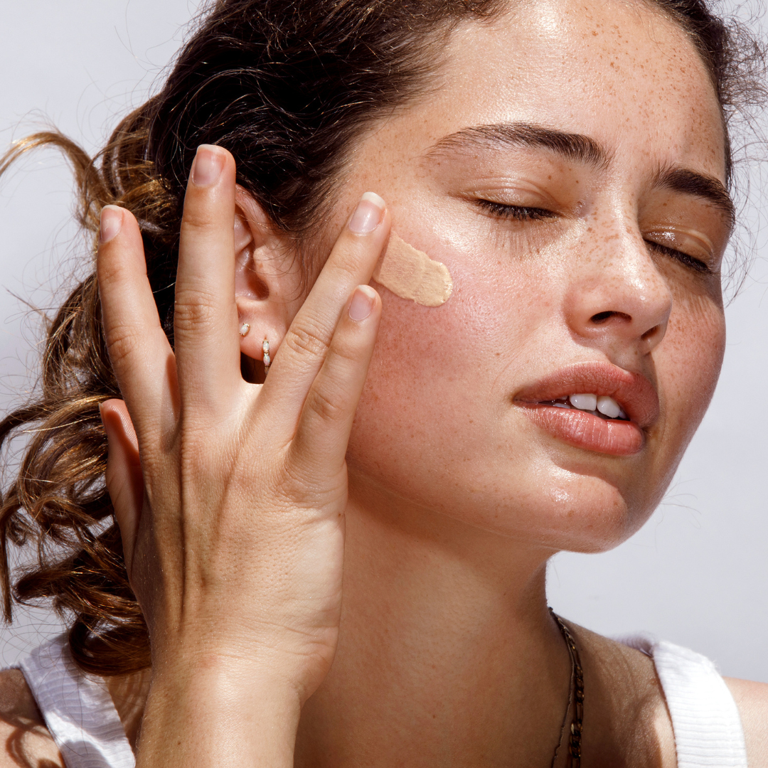 The Organic Skin Co. - Wholesale Face makeup primer - Primp N' Prime - Tinted Moisturizer and Face Primer2