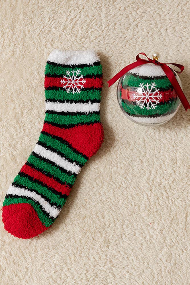 UNISHE - Wholesale Socks - Women's - Cartoon Christmas Fleece Socks MOQ 5Pairs ZZKF30318