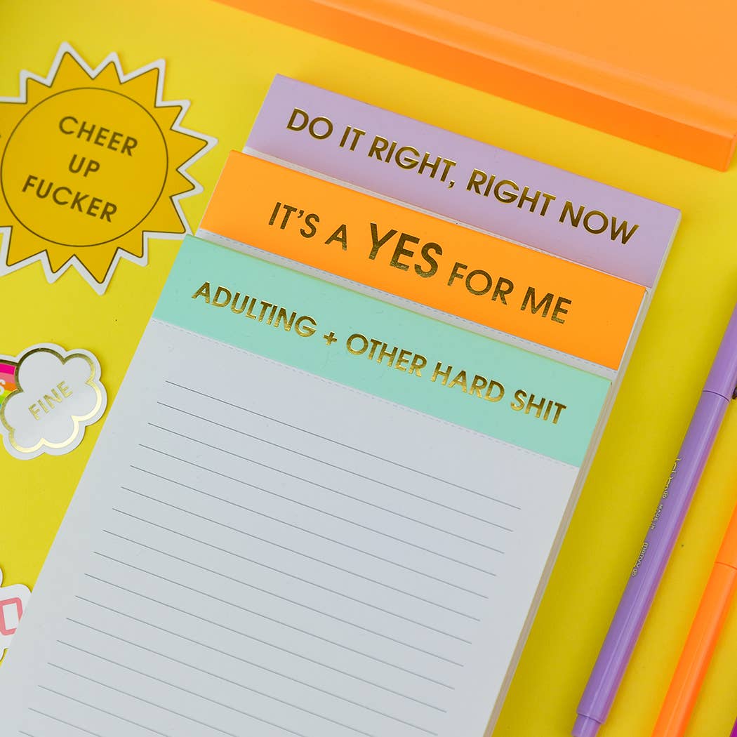 Chez Gagné – Bloco de notas por atacado – Adulting + Outras Mer**as Difíceis - Bloco de Notas com Linhas - Verde Espuma do Mar - 65 páginas perfuradas - 5x81