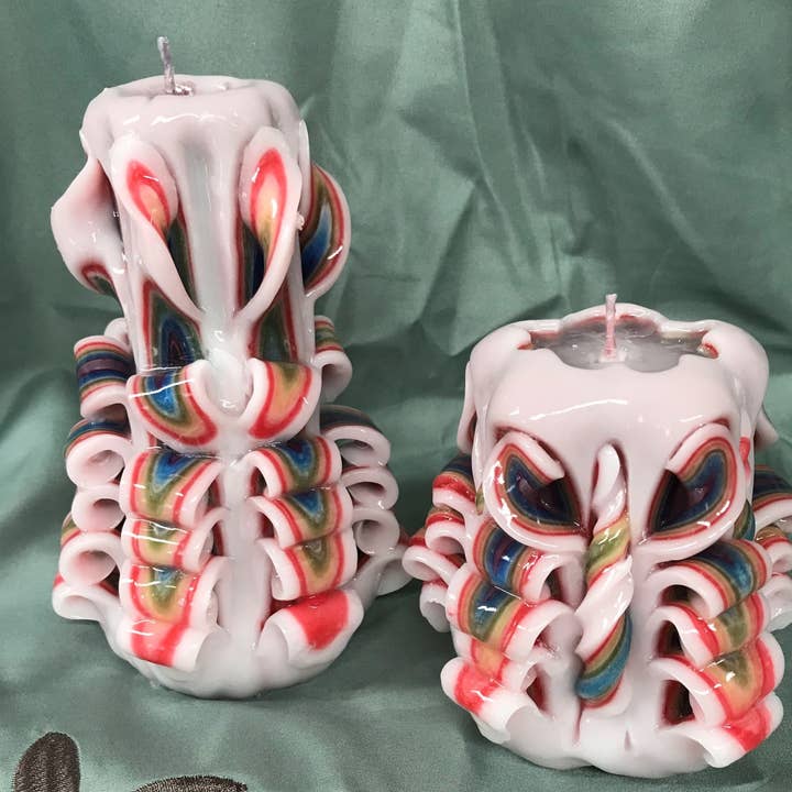 Candela intagliata a raffica di colore per la vendita all'ingrosso da parte di The Village Candle Shop