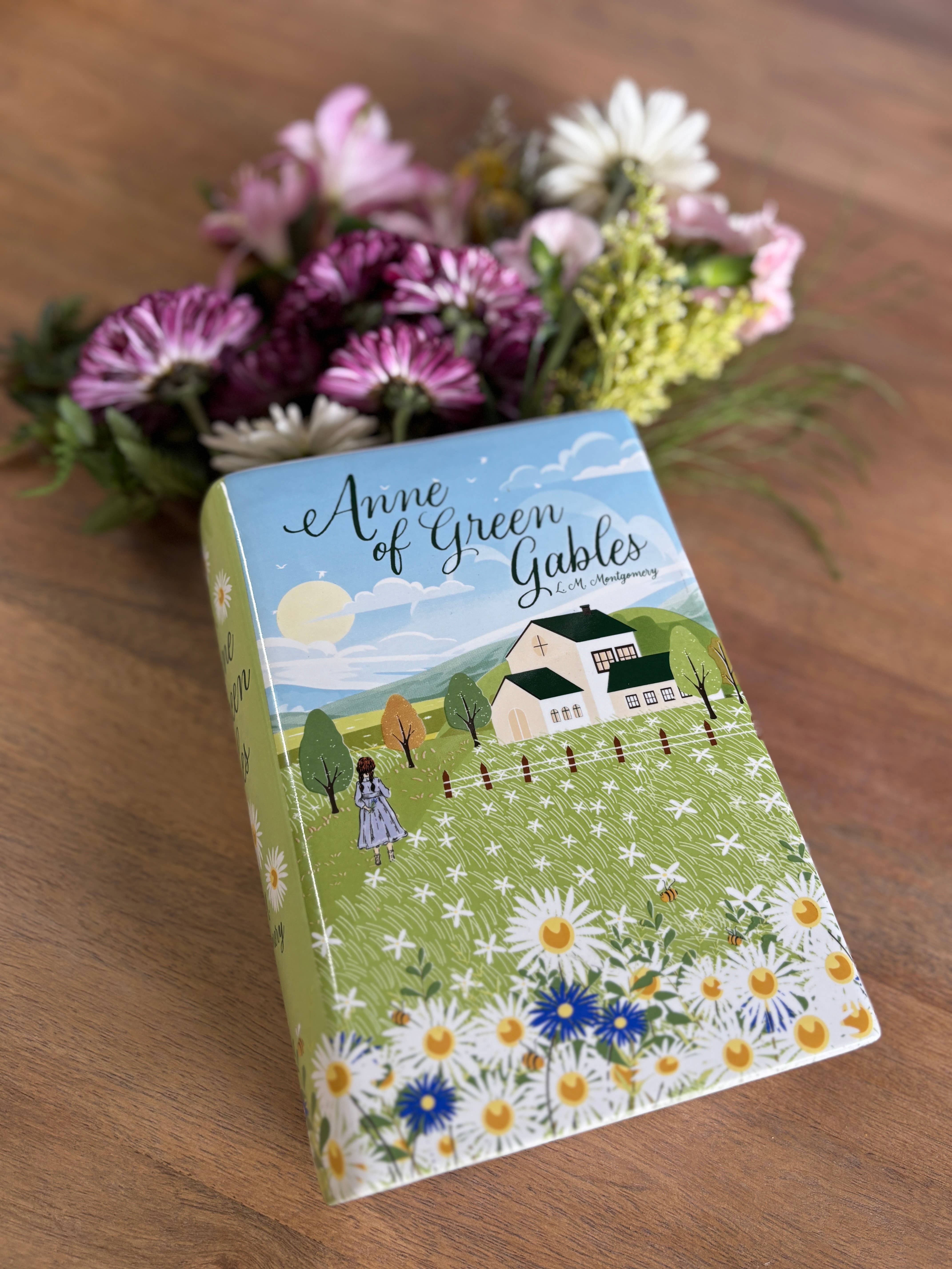 Steel Mill & Co UK – Großhandel Vasen – Große Büchervase, Anne of Green Gables2