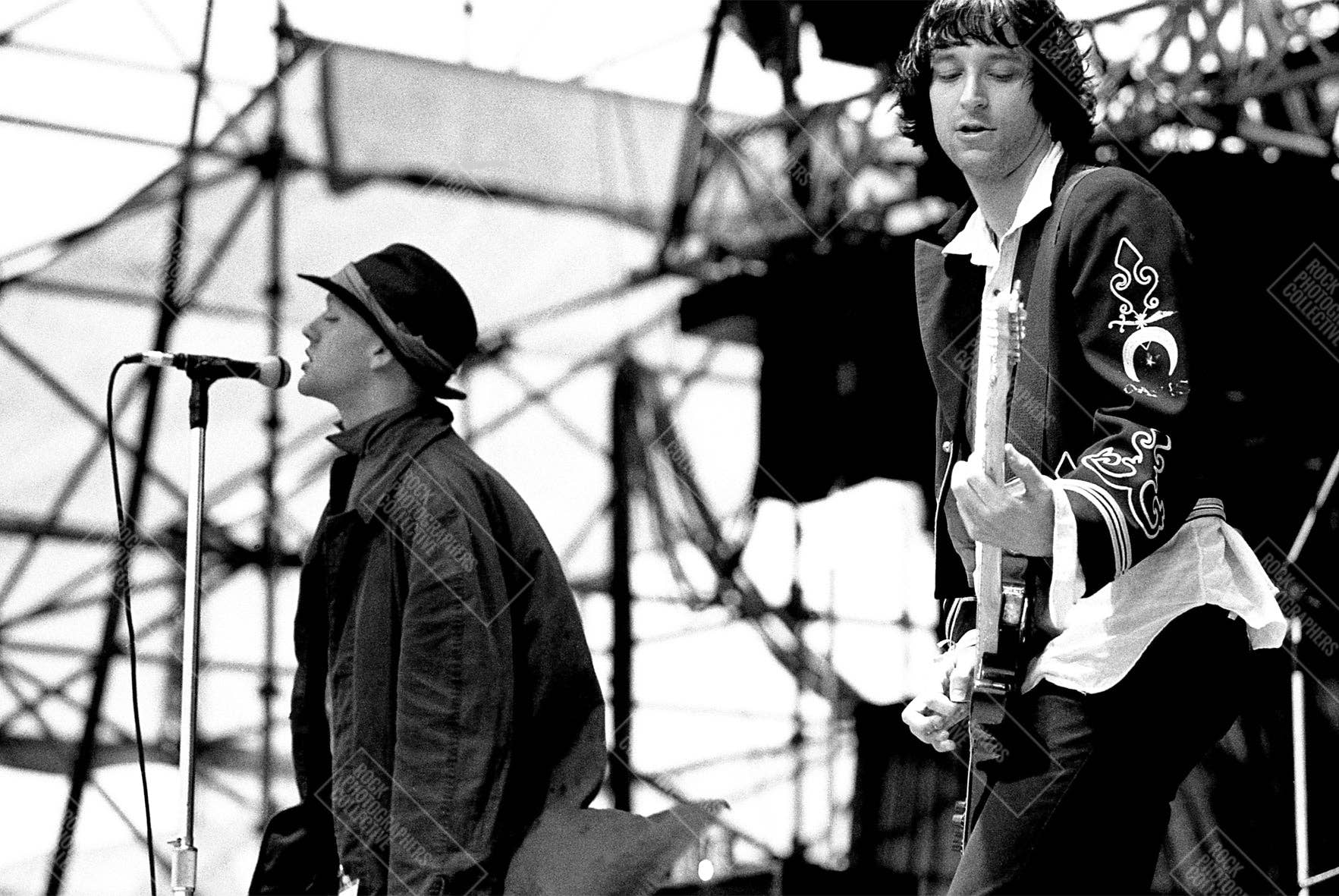 Rock Photographers Collective – wholesale T-shirt med screentryck – Barn – Michael Stipe och Peter Buckley REM levande barn T-Shirt1