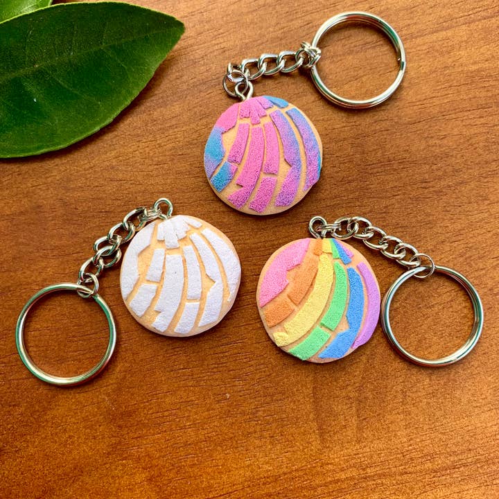 Iba Sisters - Wholesale Keychain - Women's - Pan Dulce- Concha Keychain