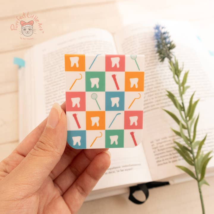 Farverigt tandmønster Magnetisk bogmærke for engroshandel hos Purrfect Little Art