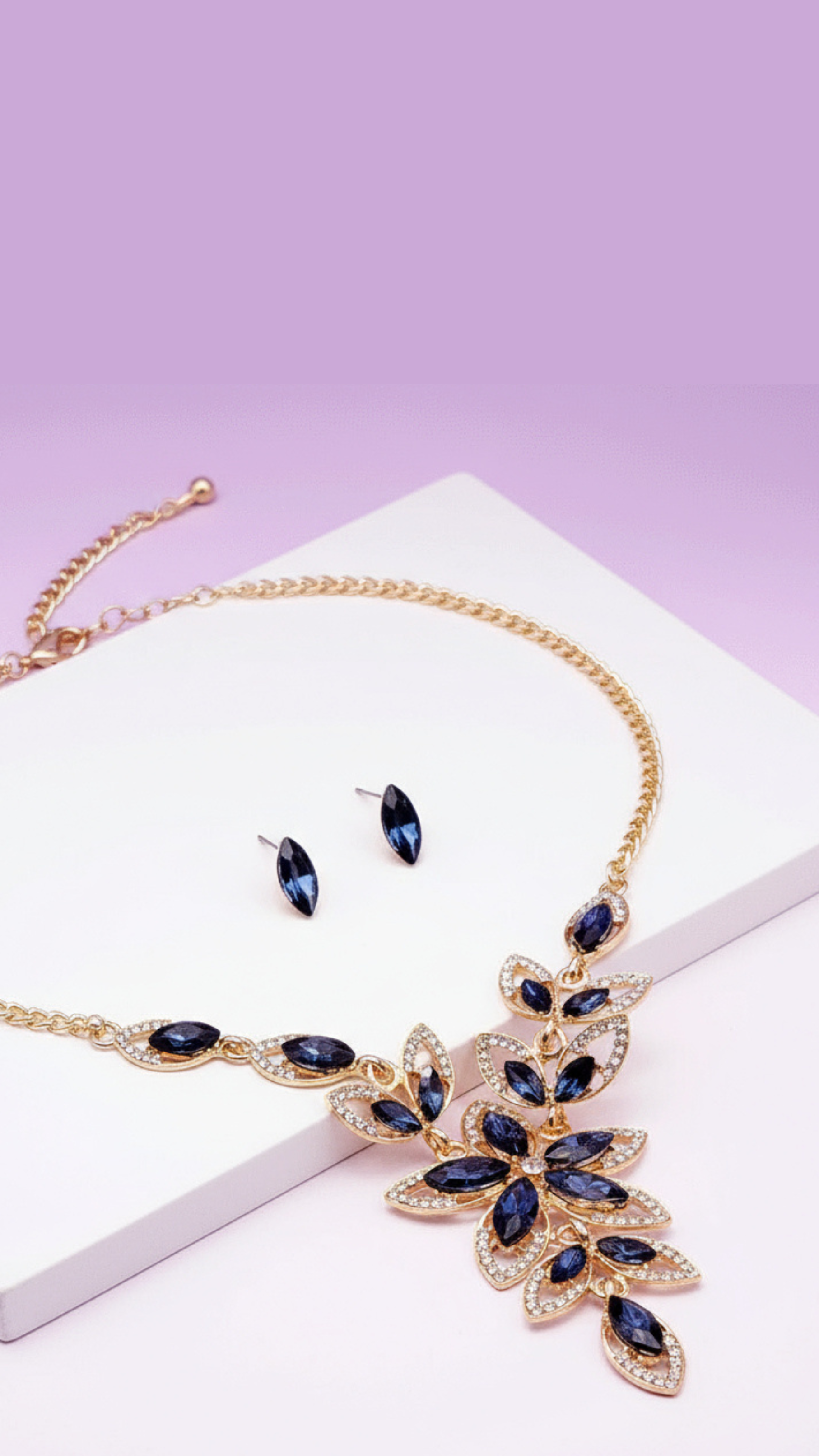 Arya Jewellery Wholesale – wholesale Jewellery set – Flower Crystal Necklace & Earrings Set1