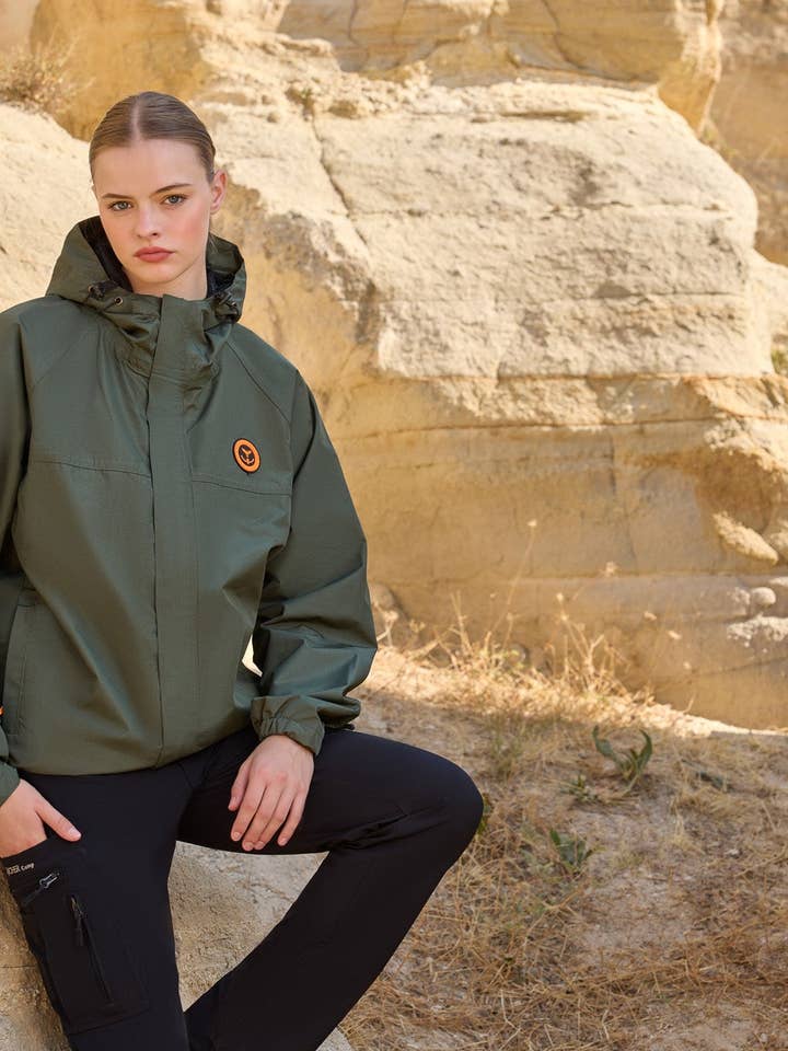 FEVUP CO. - Vendita all'ingrosso Impermeabile - Uomo - Giacca Antipioggia da Esterno Archer Camp