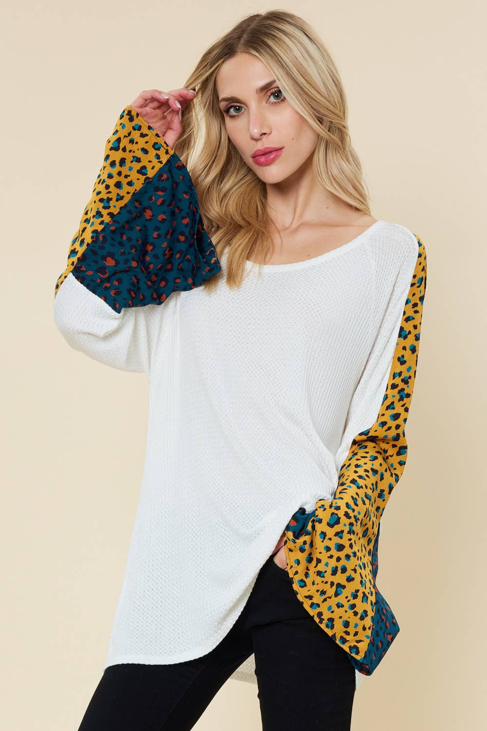 FSL Apparel – wholesale Tunic – Women’s – ST6590 - Bell sleeve top with color contrast leopard print14