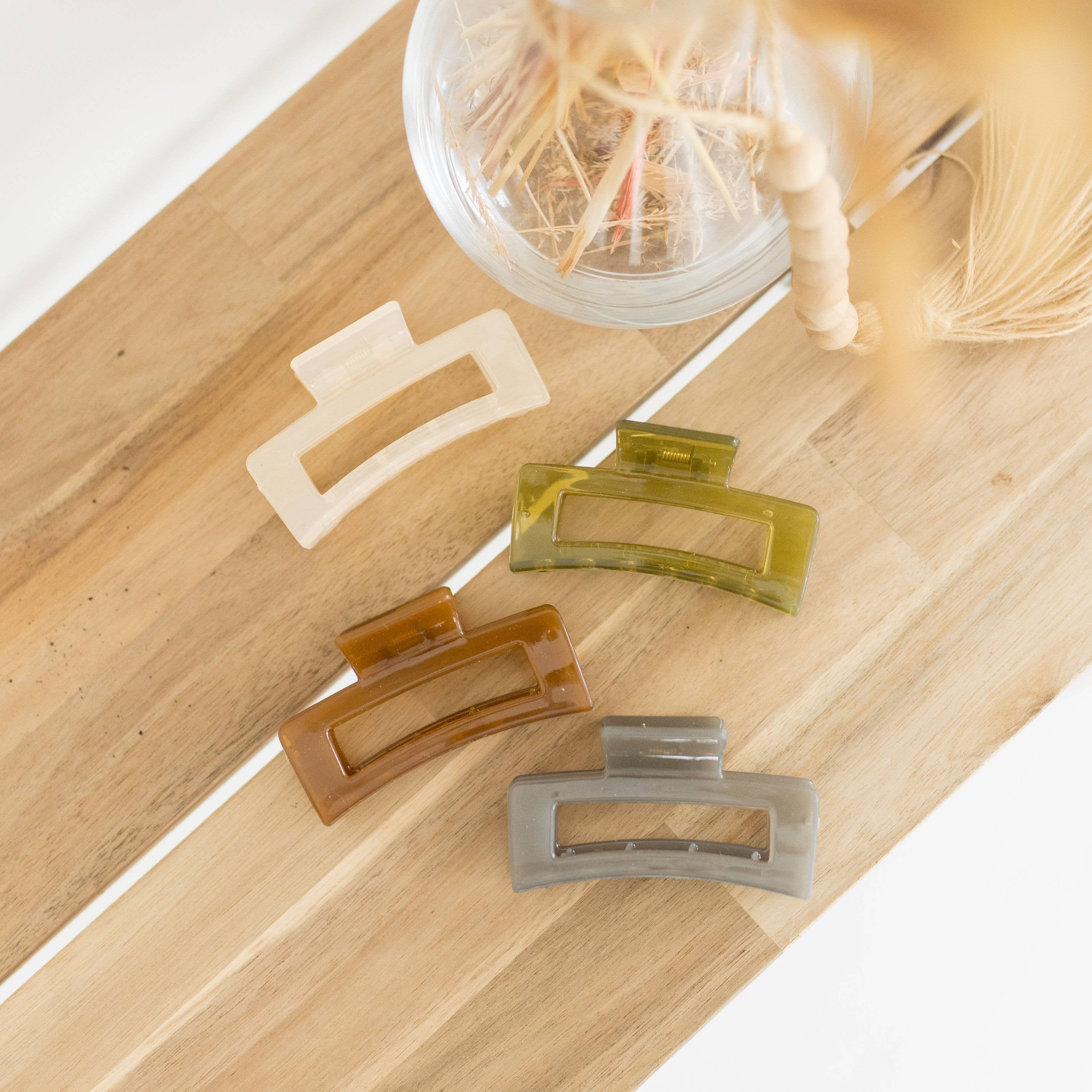 blush & bubbly – wholesale Hair clip – Women’s – Hair Claw Clip, Joshua Tree Collection, Translucent Clip5