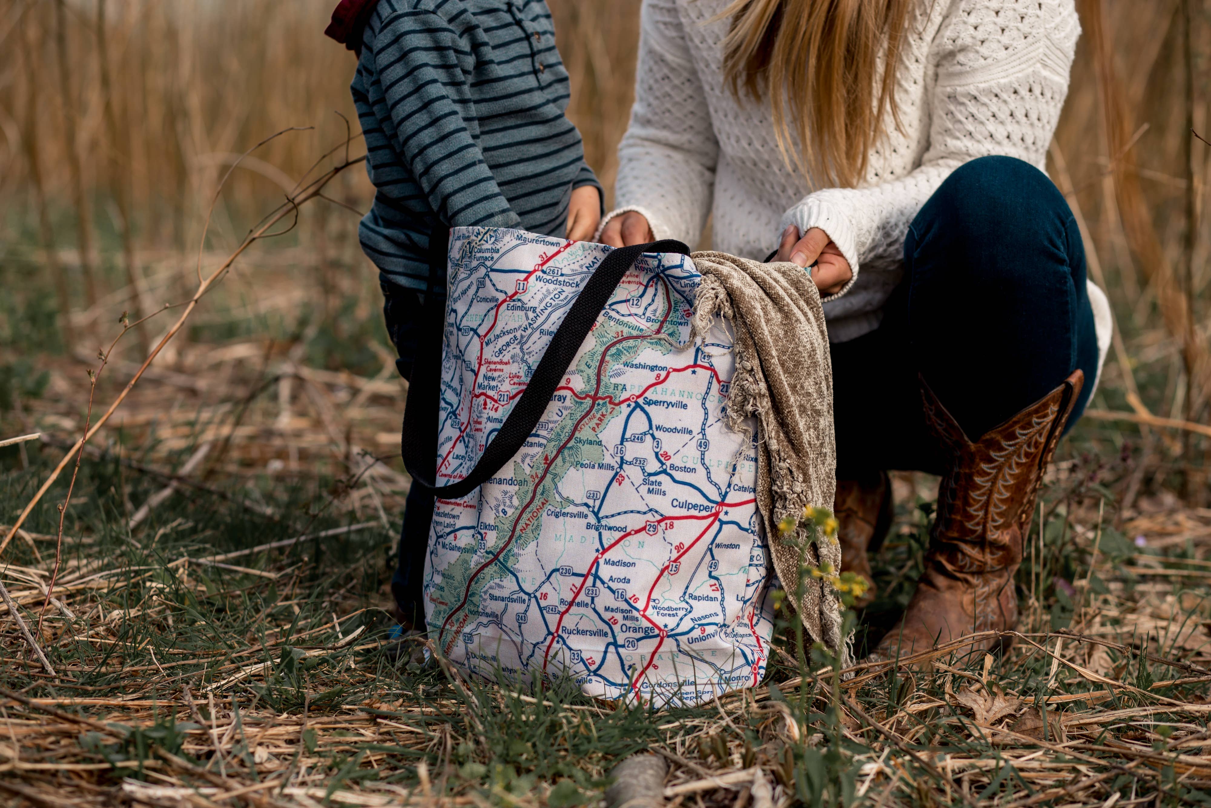 Daisy Mae Designs - Wholesale Tote Bag - Unisex - Custom Map Reusable Tote Bag Personalized Choose Any Town16