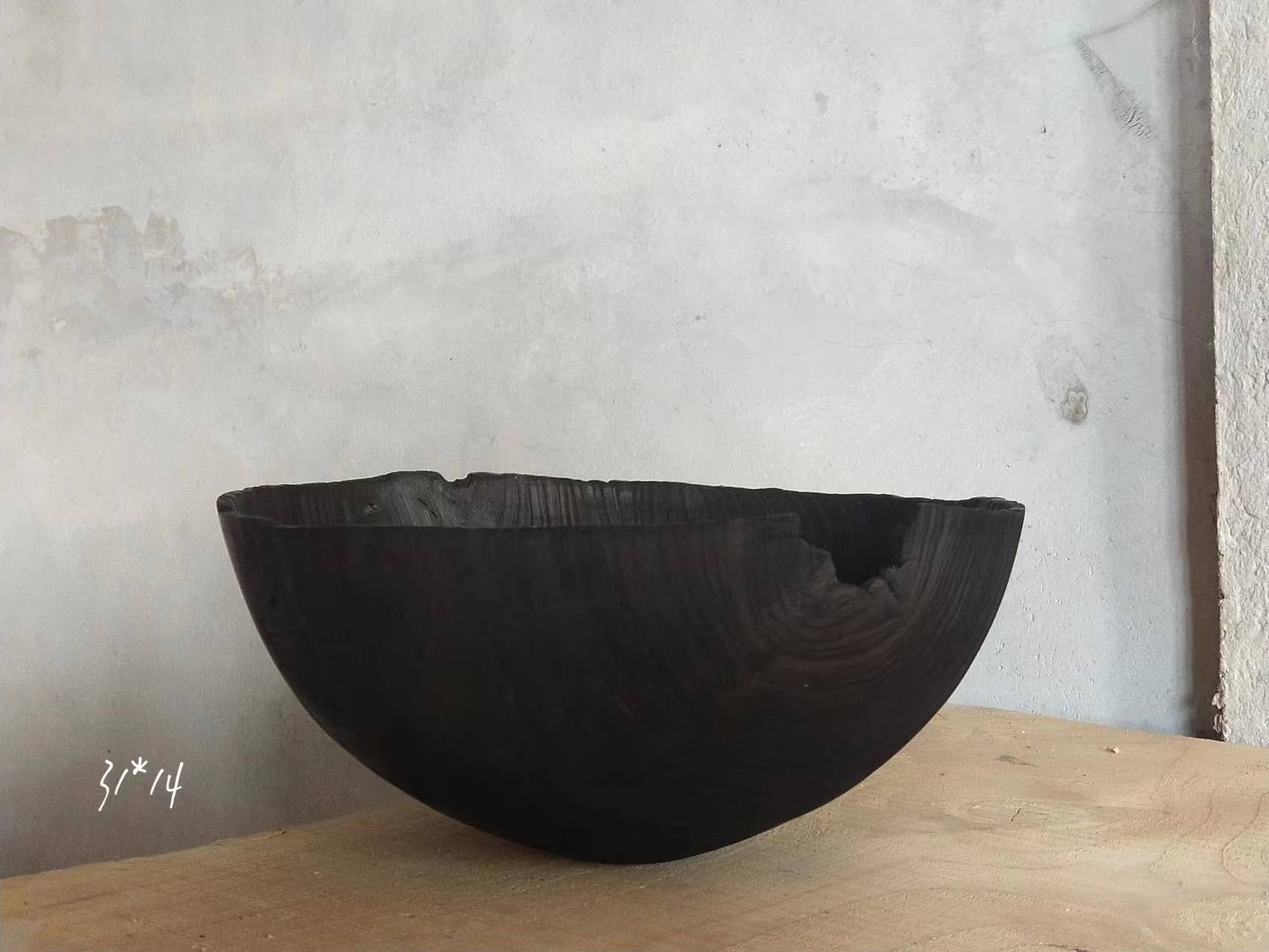 Element Accessories EU - Wholesale Decorative Plate/Dish/Bowl - Wabi Sabi wooden bowl hand-carved by master artisan12