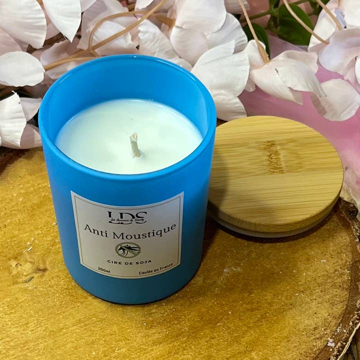 MOSQUITO REPELLENT CANDLE for wholesale by Les douceurs de Sandy