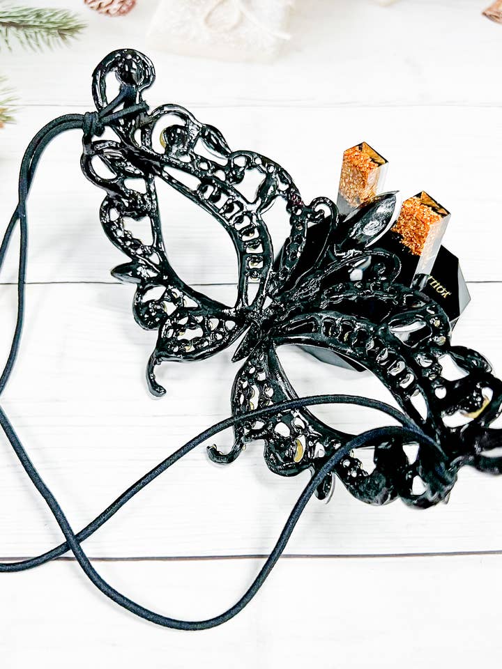Happy Dream Gifts - Wholesale Costume - Unisex - Purple Crystal Masquerade Mask, Black Party Mask, Prom Mask