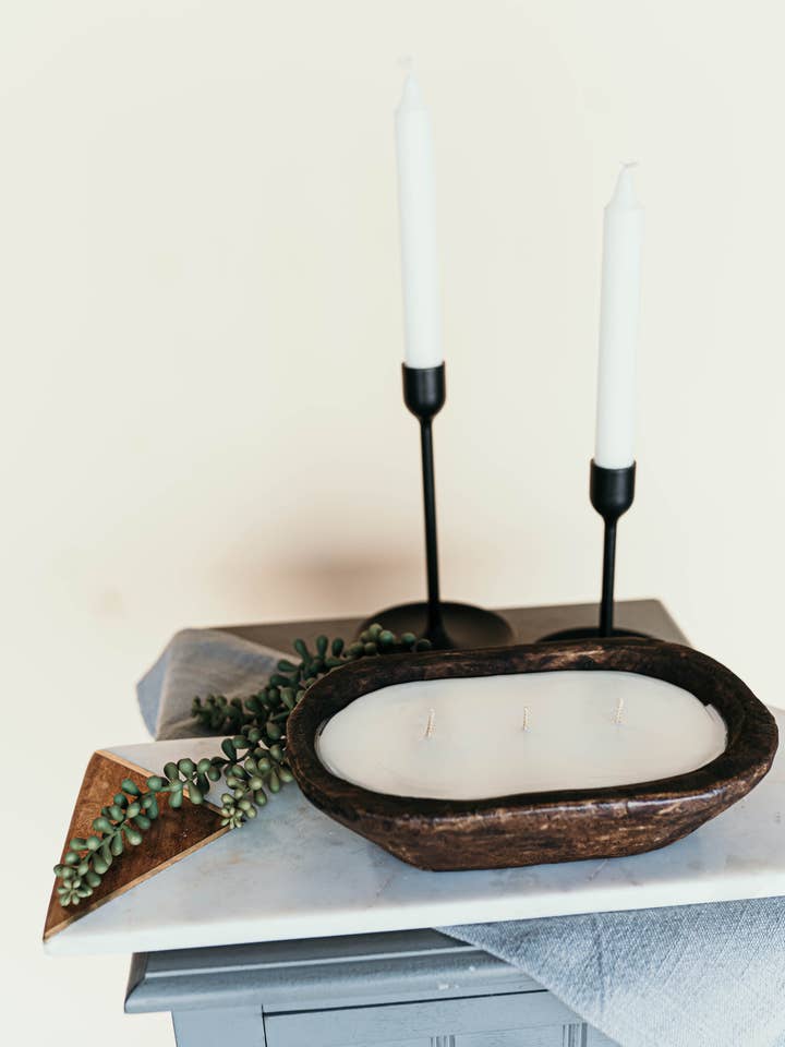 Candela Dough Bowl versata da We Three Candle Co. per la vendita all'ingrosso da parte di We Three Candle Co.