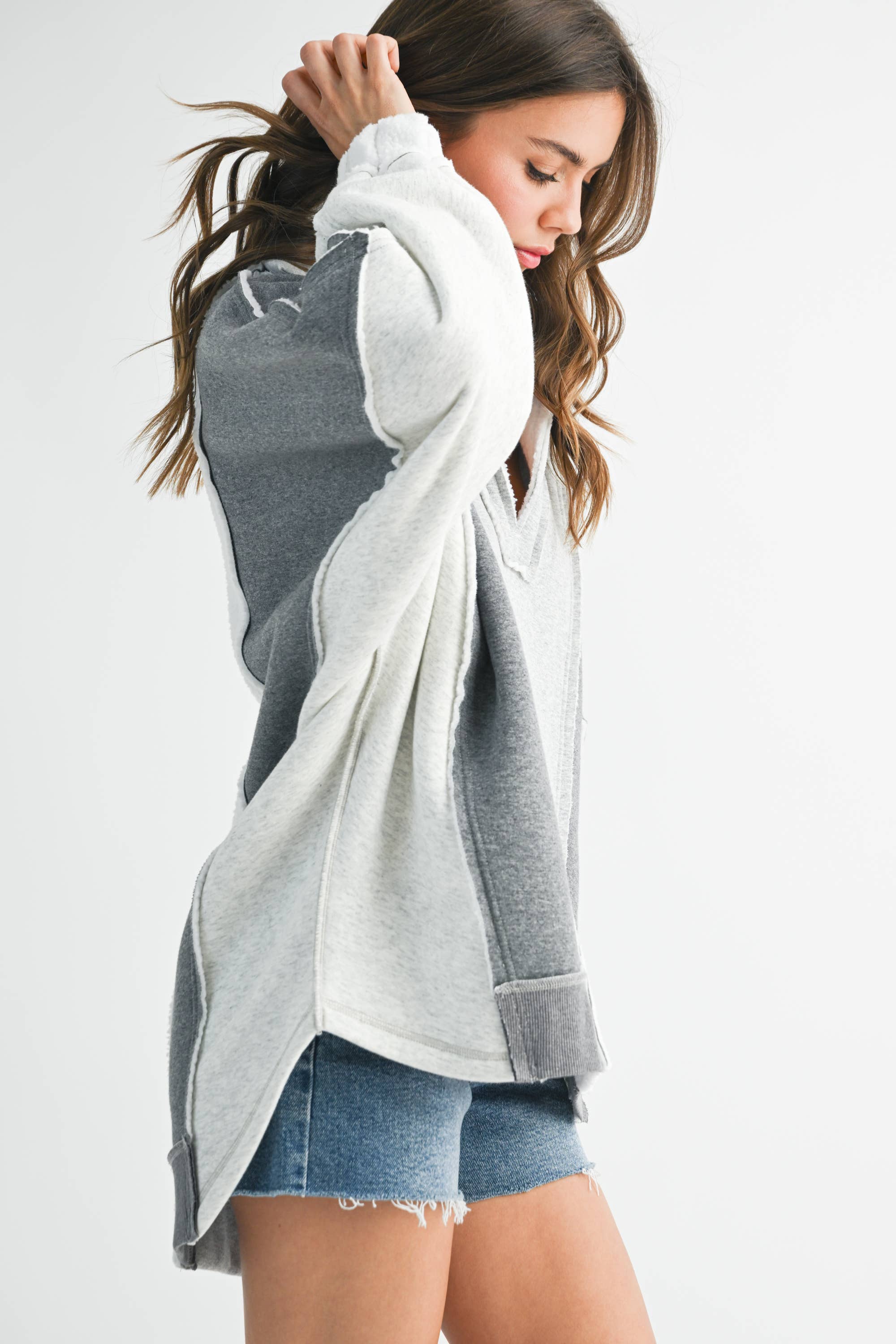 AEMI + CO - Wholesale Sweatshirt - Women's - 952CK Lallie Sweatshirt 63