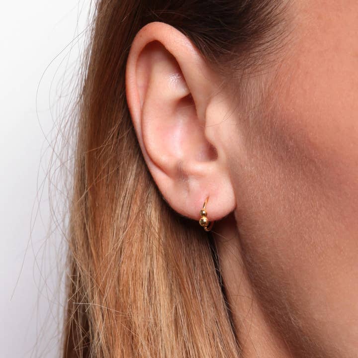 Jukserei - Wholesale Huggie Earrings - Pollen Twist Earrings1