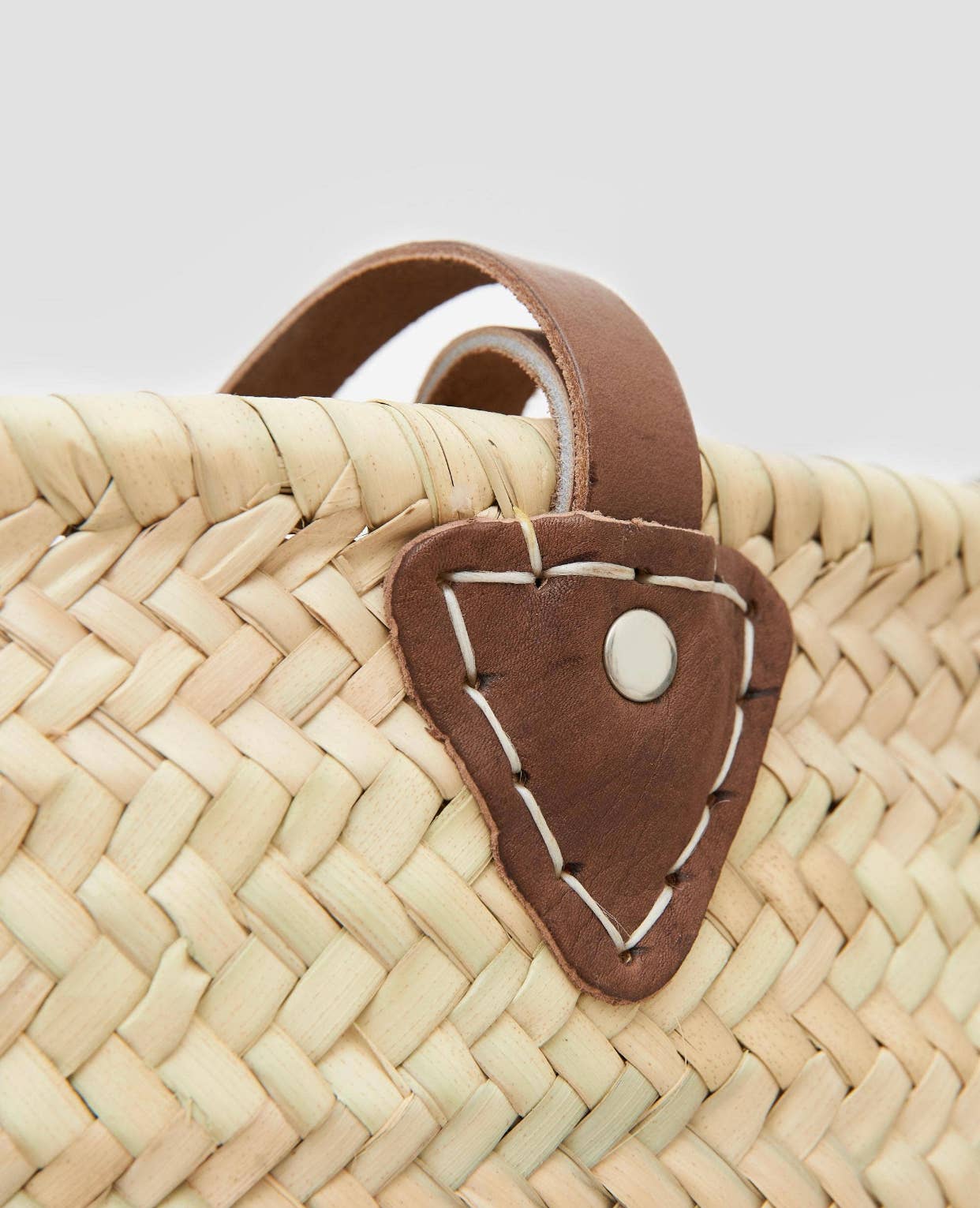 MIRAMAR Store - Wholesale Tote Bag - Women's - Classic Moroccan Woven Market Basket with Leather Straps6