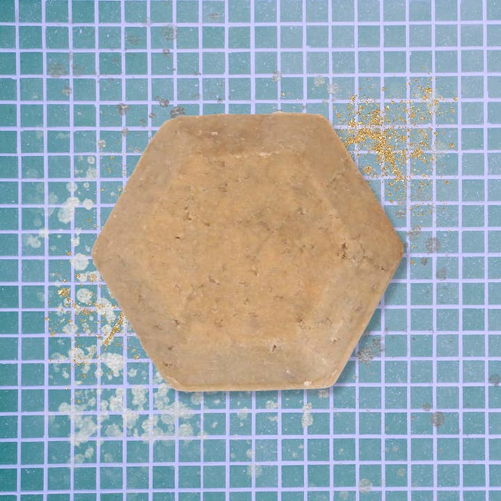 Daddy Shampoo Bar: The BEST Eco-Friendly Hair Care for Damaged and Frizzy Hair for wholesale by Fifi Champú