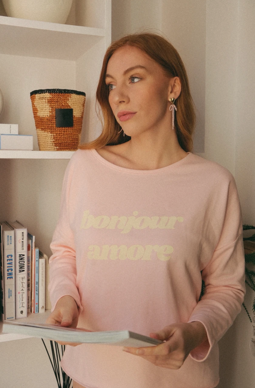 Arlette & Maria - Wholesale Graphic Sweatshirt - Women's - Red "Bonjour Amore" sweatshirt4